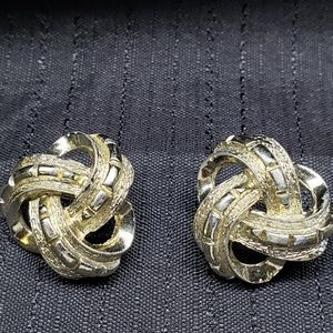 Vintage Double Loop Textured Clip On Earrings